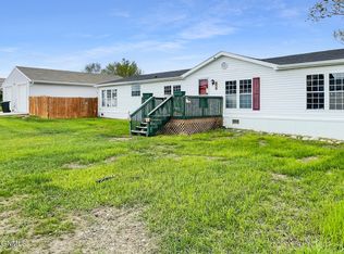 1806 31st St W, Williston, ND 58801