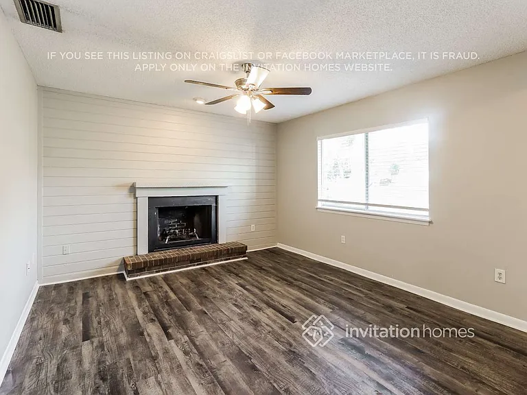 1306 Gulfview Woods Ln — Photo 4