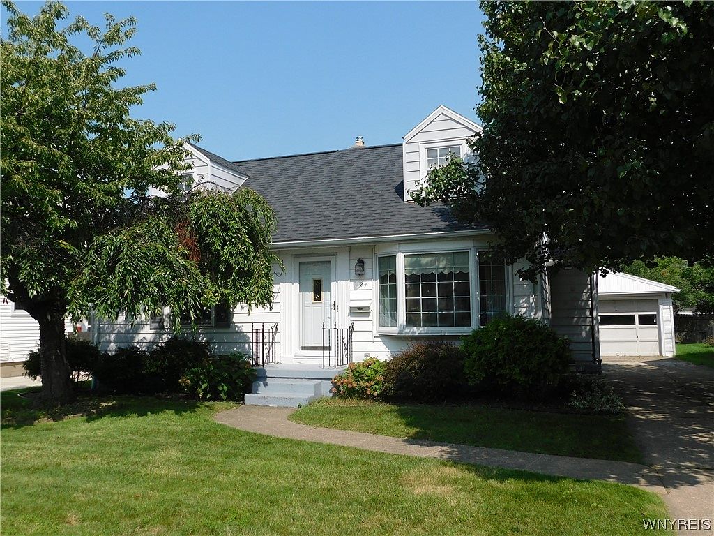 127 Briarhurst Dr, Tonawanda, NY 14150 Zillow