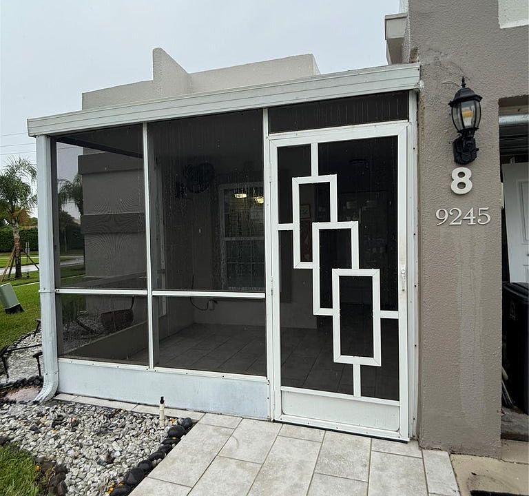 1st image of 9245 Flynn Cir