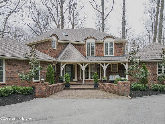 2nd image of 131 Rosswood Dr