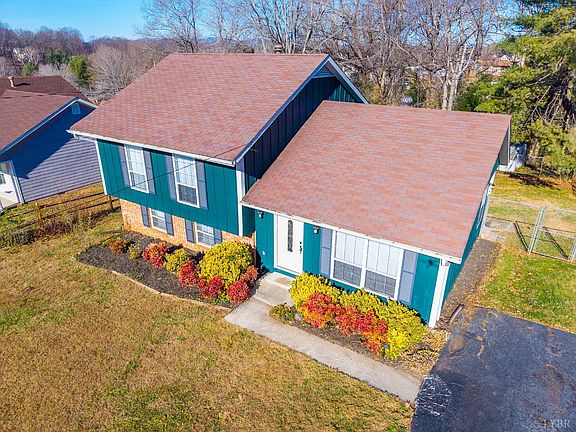 3rd image of 6405 Pawnee Dr