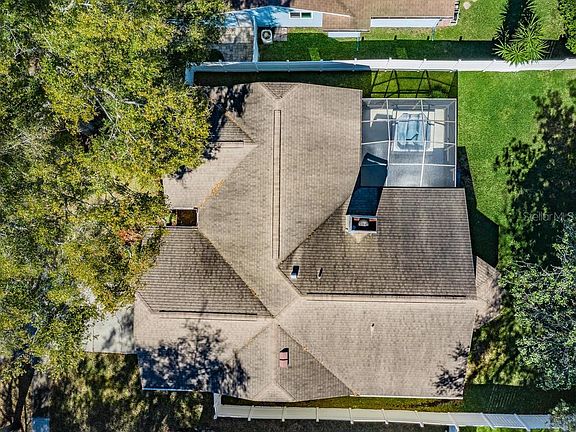 3rd image of 2463 Gulfbreeze Cir