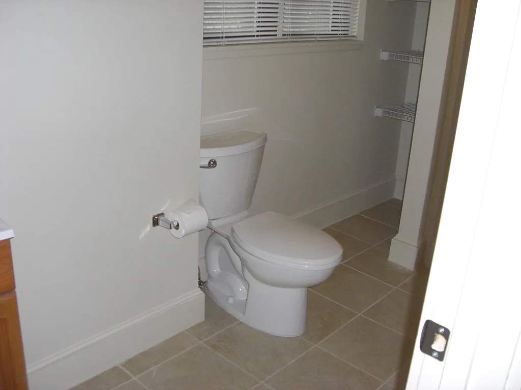 2 bed, 800 sqft, $1,400 — Photo 3