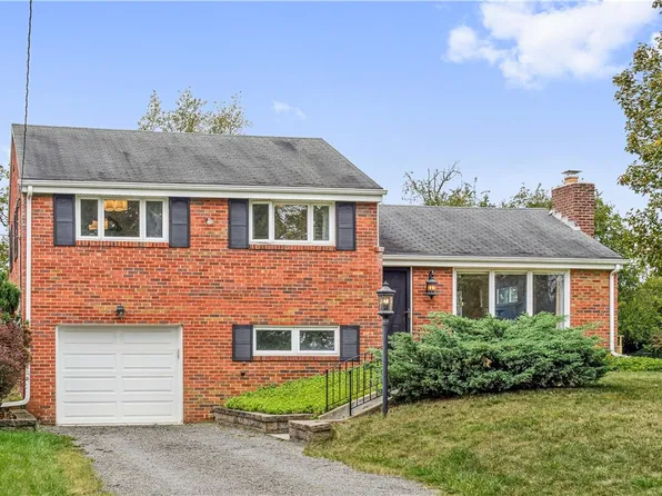 3929 Farmview Dr, Glenshaw, PA 15116