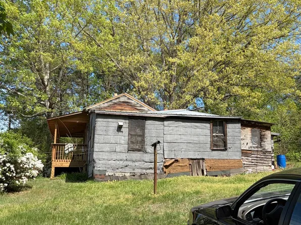 2402 Bedford Hwy, Lynch Station, VA 24571