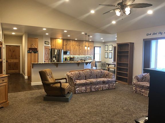 Living Rm, Kitchen, Dining