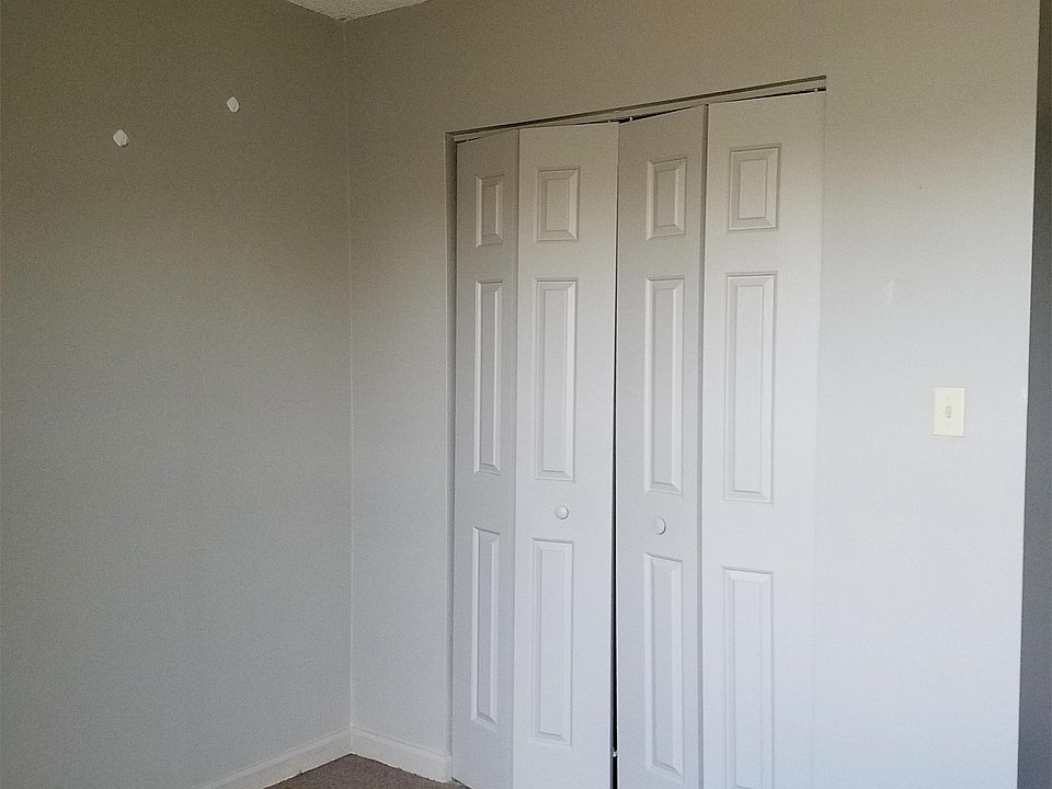 2nd image of 707 S Oakwood Ave APT 2