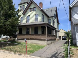 226 Colorado Ave, Bridgeport, CT 06605