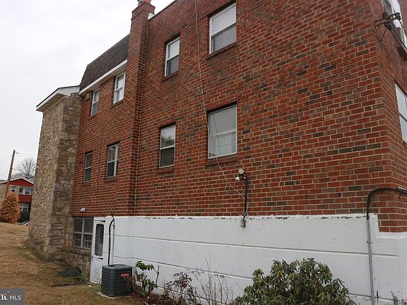 3rd image of 5476 Vicaris St
