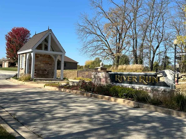 5642 River Run Pkwy, Belvidere, IL 61008