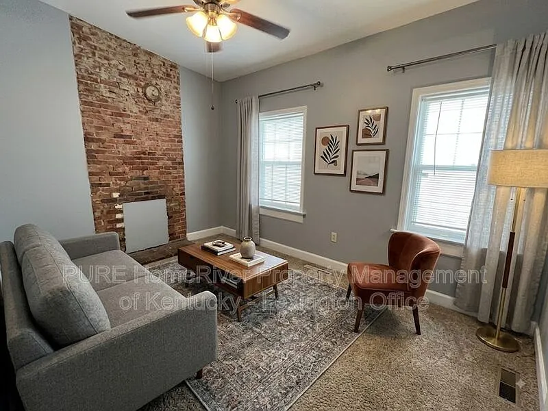 3 bed, 1.0 bath, 1160 sqft, $1,425 — Photo 4