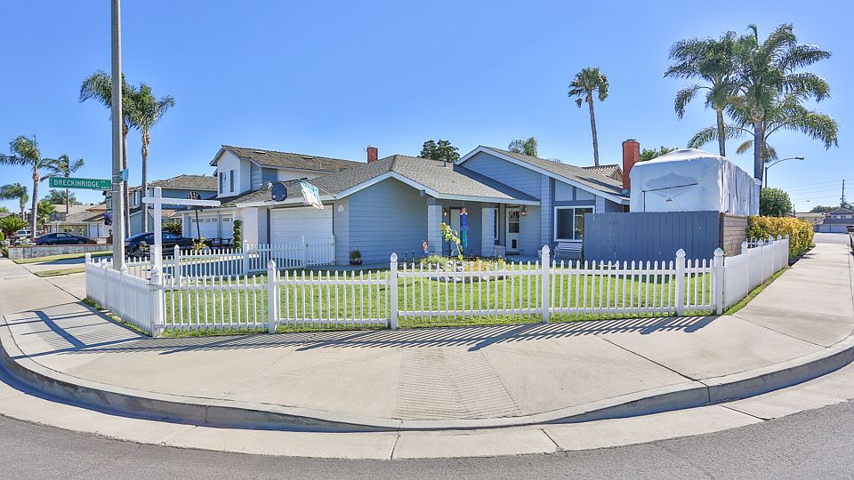 1st image of 13524 Barkley Pl