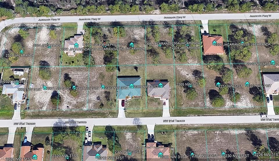 2nd image of 2316 Jacaranda PKWY W