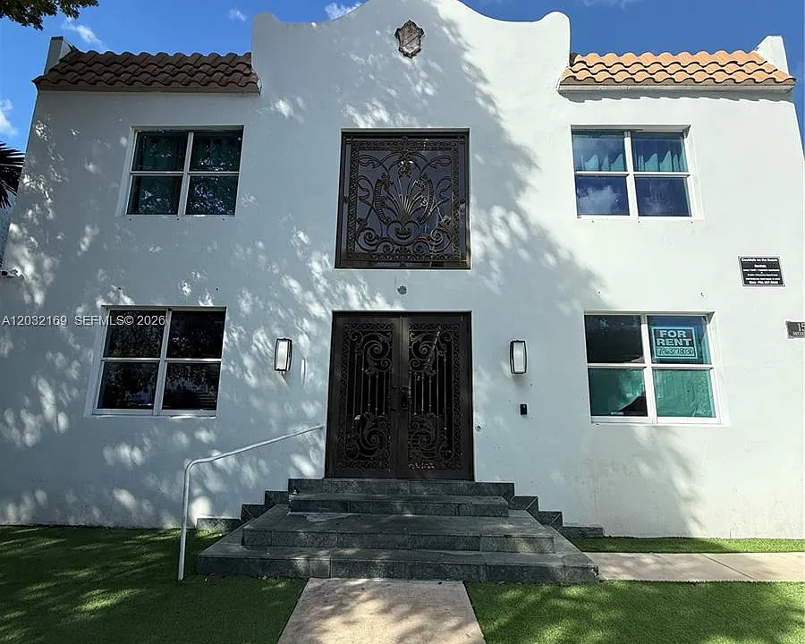 1560 Drexel Ave #103