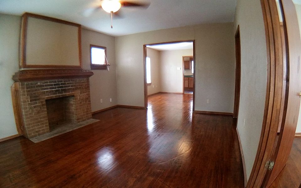 1st image of 1413 NE 20th St