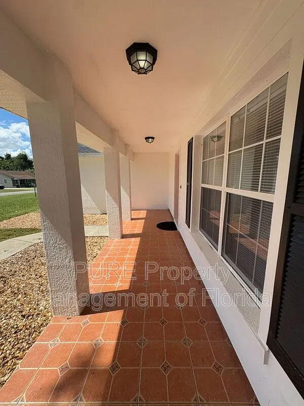 3 bed, 2.0 bath, 1365 sqft, $1,899 — Photo 4