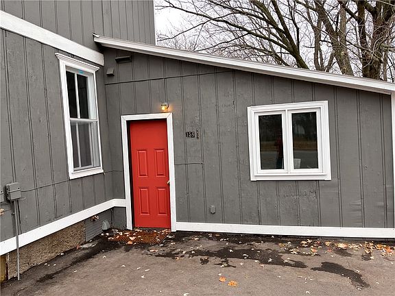4th image of 159/159-1/2 N Maple Street #159/159-1/2