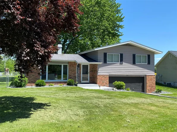 620 Westview Dr, Edwardsville, IL 62025