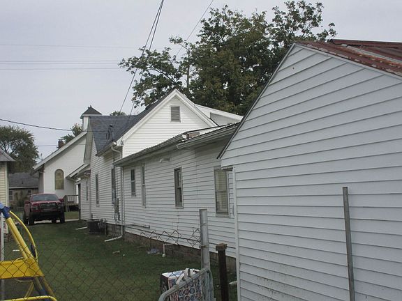 4th image of 1325 Bayou St