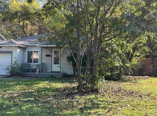 630 N Old Mnr, Wichita, KS 67208