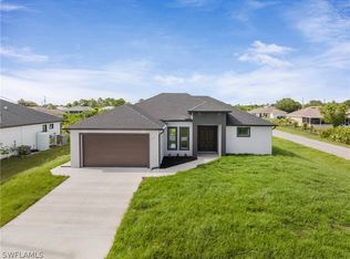 2600 25th St SW, Lehigh Acres, FL 33976