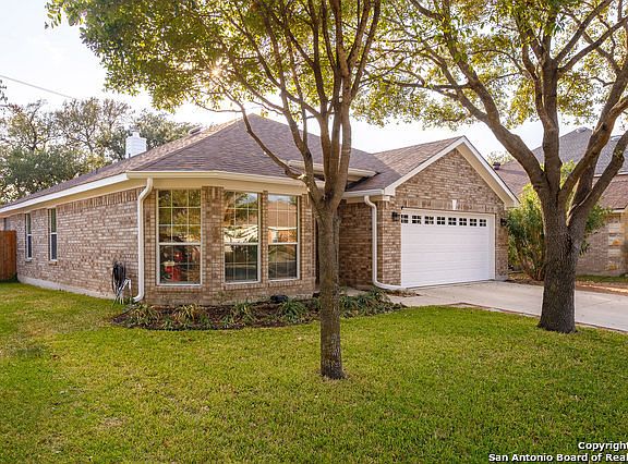 3rd image of 2231 Preakness Ln