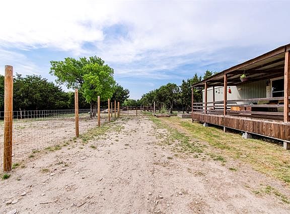 5th image of 1270 Private Road 722