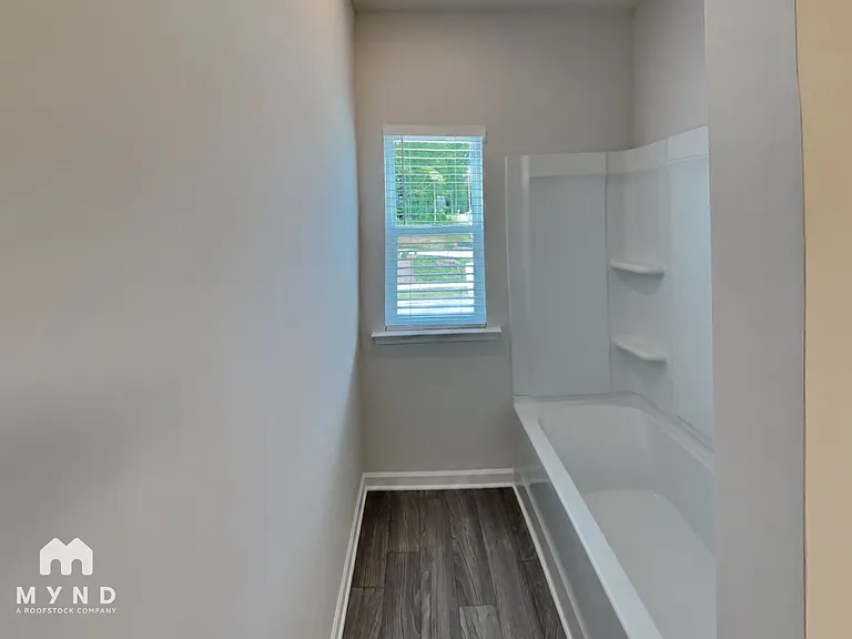 7130 Amberhouse Dr — Photo 14