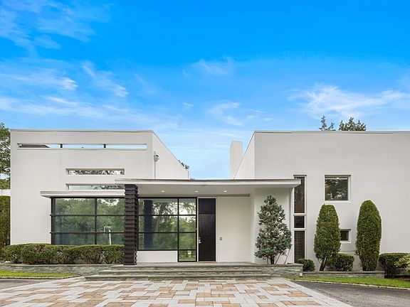 3rd image of 15 Wenwood Dr