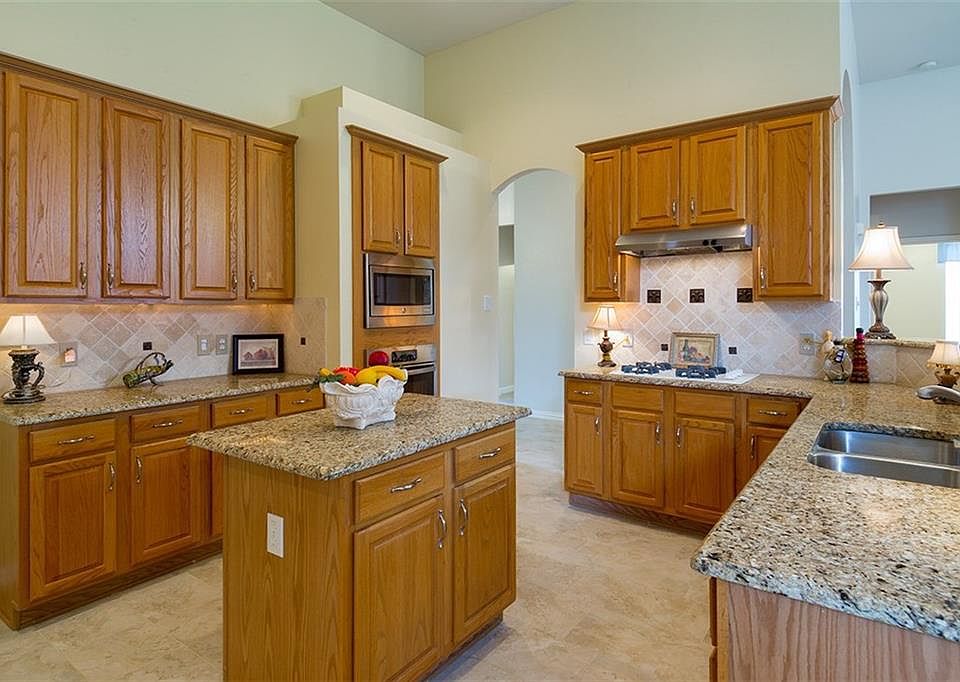 1st image of 3622 Mackenzie Ln