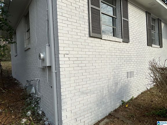 3rd image of 7221 Rome Ave