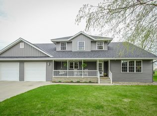 802 4th Ave NW, Melrose, MN 56352