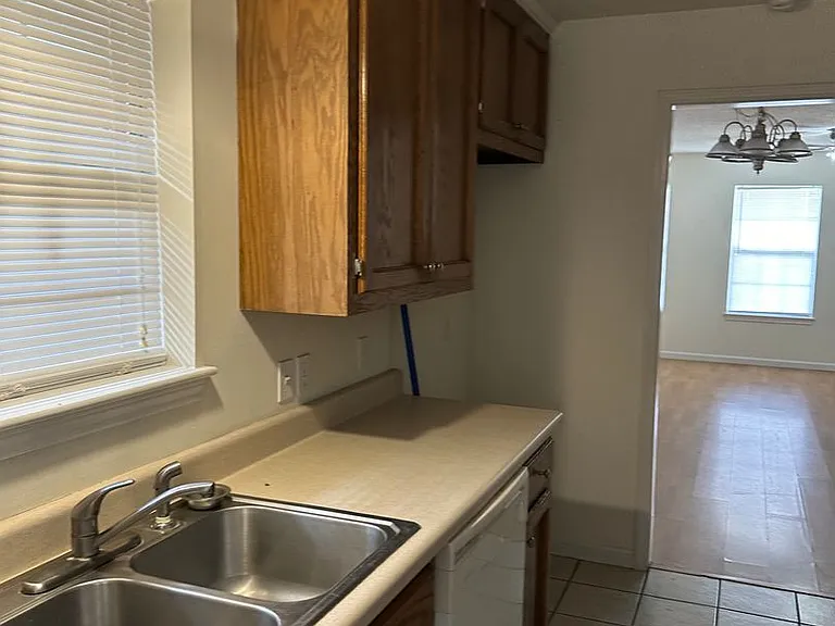 130 Cascade Dr — Photo 24