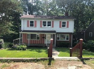 143 Skyline Lakes Dr, Ringwood, NJ 07456