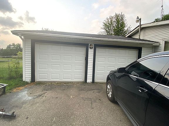2 car garage