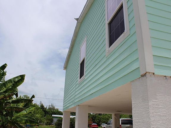 3rd image of 518 Palm Dr Key West