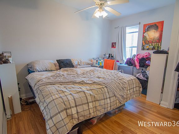 4th image of 2748 N Kostner Ave #3