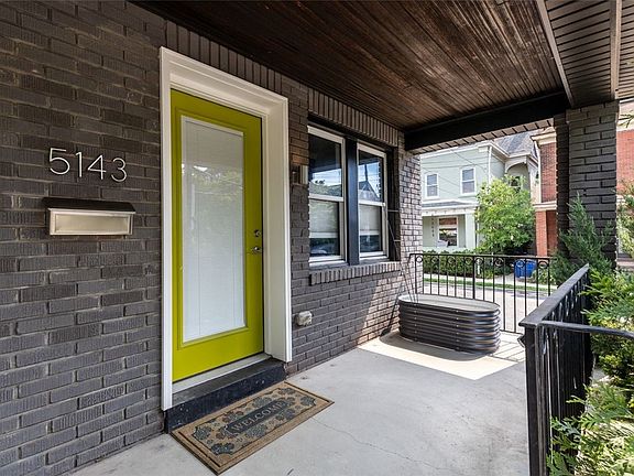 3rd image of 5143 Coral St