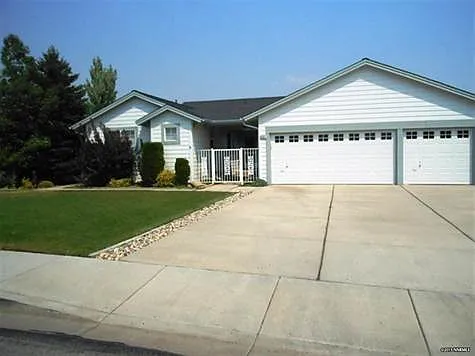 15511 Quicksilver Dr photo 1