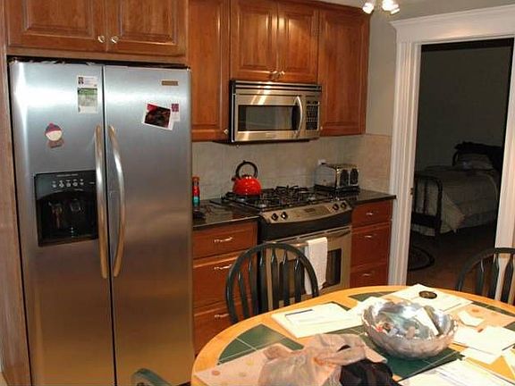 Kitchen/ partial