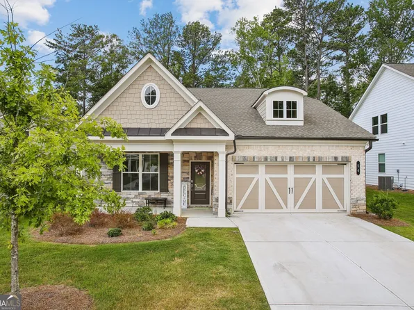 54 Airmont Dr, Sharpsburg, GA 30277