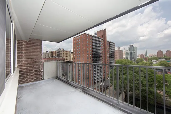 Rented by Silverstreet RE LLC | media 3