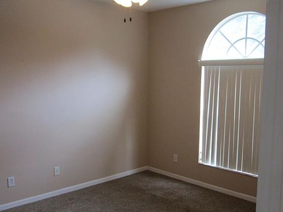 3rd image of 6820 Monarch Park Dr