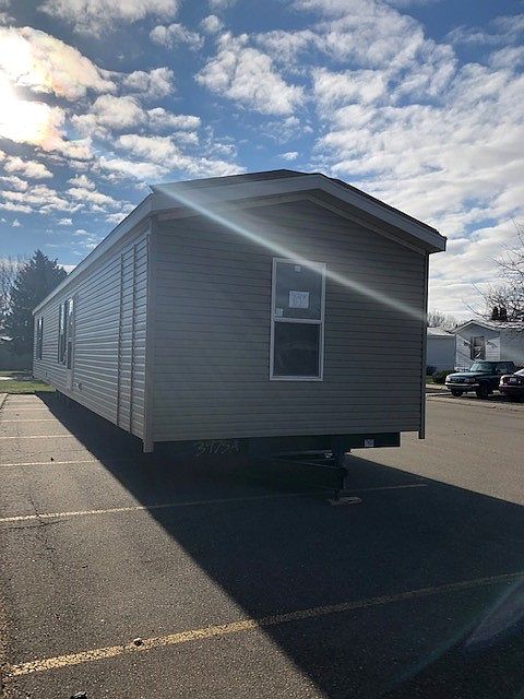 1st image of 746 Ascot Cir E
