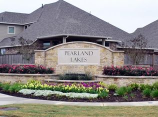9613 Live Creek Ln, Pearland, TX 77584