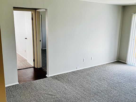 4th image of 905 Heritage Court Ffice #103
