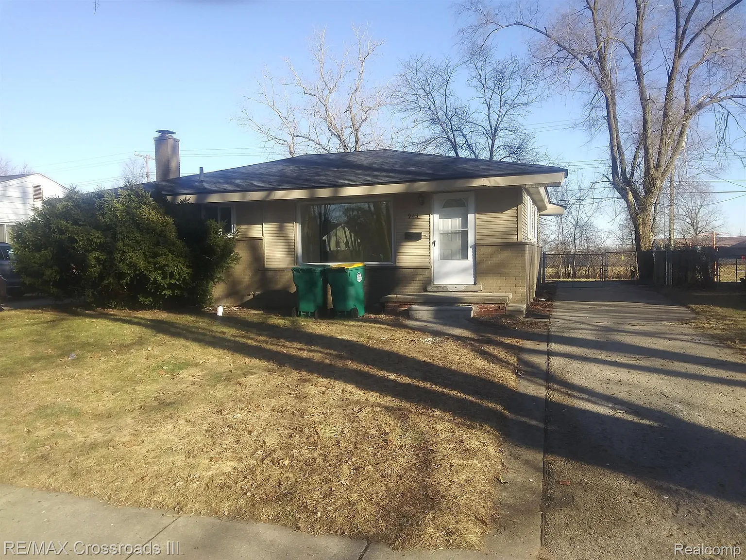 943 Nash Ave photo 1