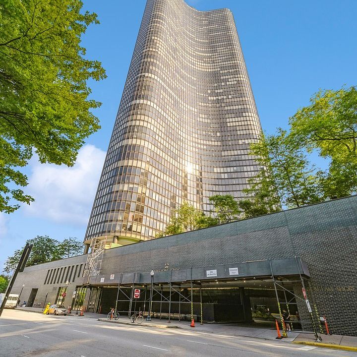 1st image of 505 N Lake Shore Dr APT 915