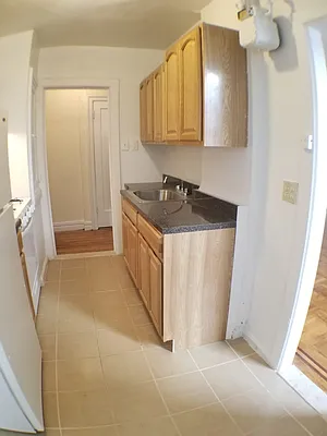 Rented by Roberto Guilbet, LREB | media 14